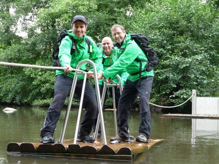 Vollen Einsatz zeigen die Guides der 24h Wanderung.